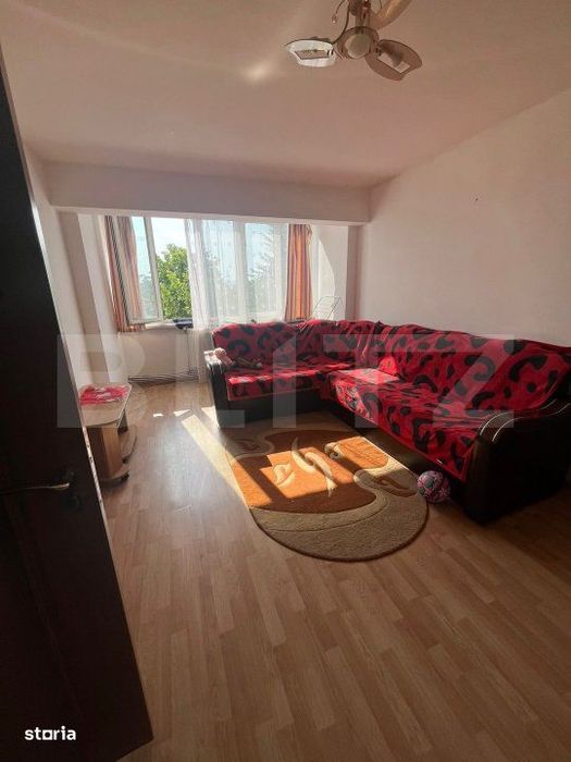 Apartament de vanzare, cu 2 camere 48 mp, zona Campia Turzii