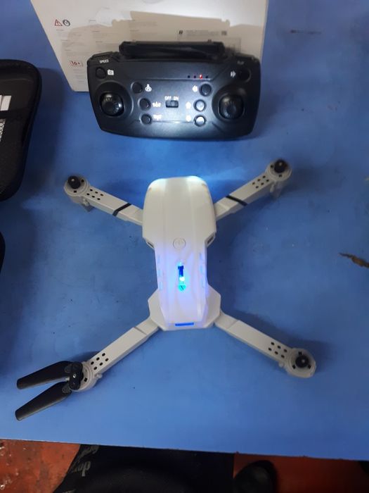 Дрон 12. Дрон 12.