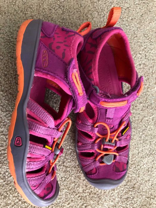 Keen moxie нови детски сандали