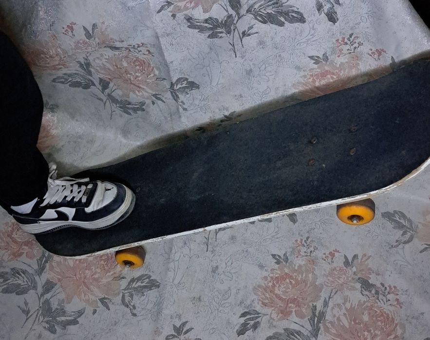 Продаётся скейт в хорошем состоянии