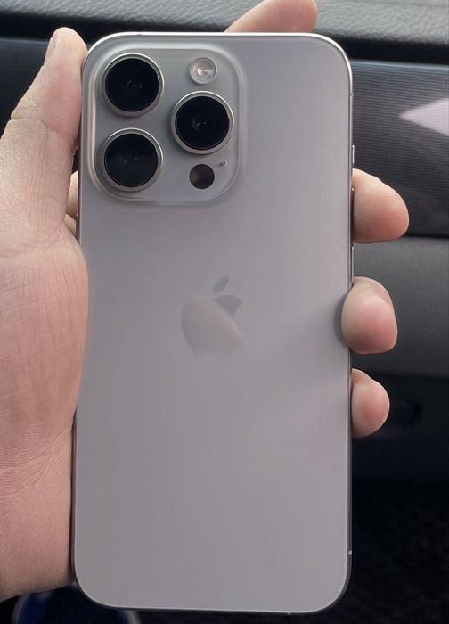 Iphone 15 pro titanium