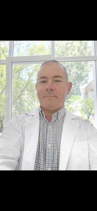 Prof. cu 17 ani experiență ofer consiliere psihologică  la Cabinet/Online pentru probleme de viață, relații, stres, și clarificare probleme medicale