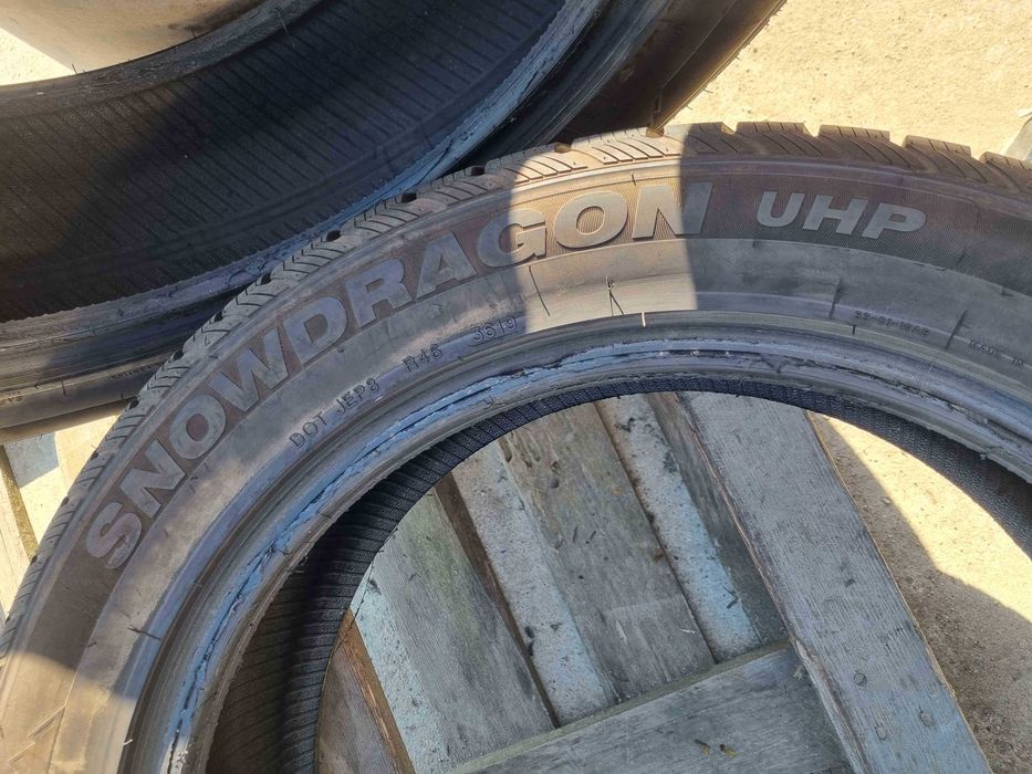 SET 2 Anvelope Iarna 235/50 R19 IMPERIAL Snowdragon UHP 103V