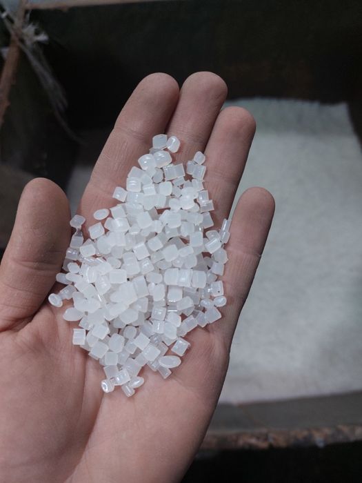 Гранула ( новвот ) полиэтилен ишлаб чикарамиз