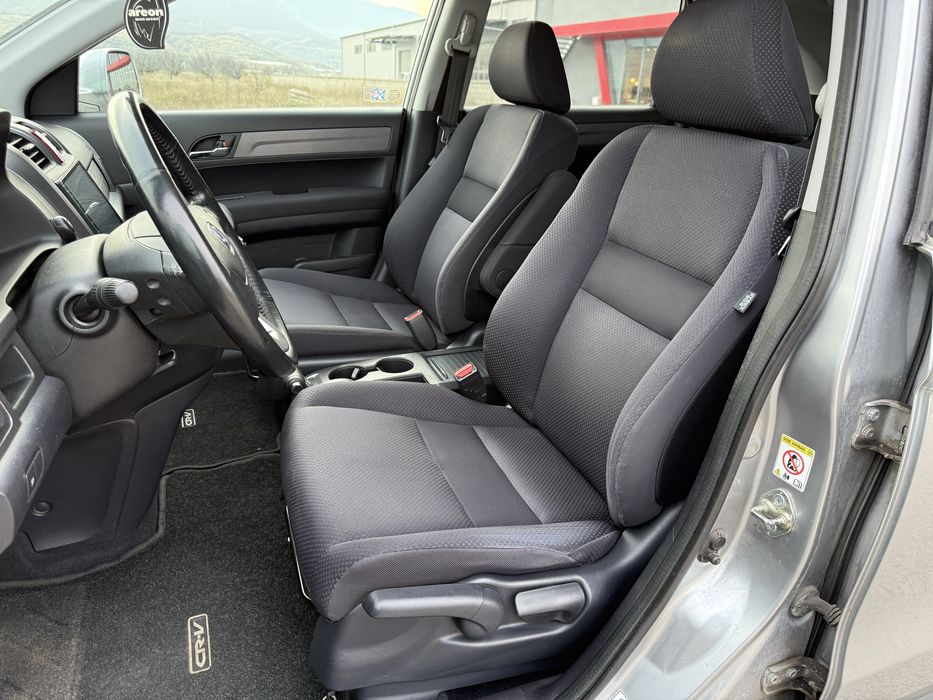 Honda CR-V 2.0 i-VTEC 150к.с / NAVI / FULL SERVICE