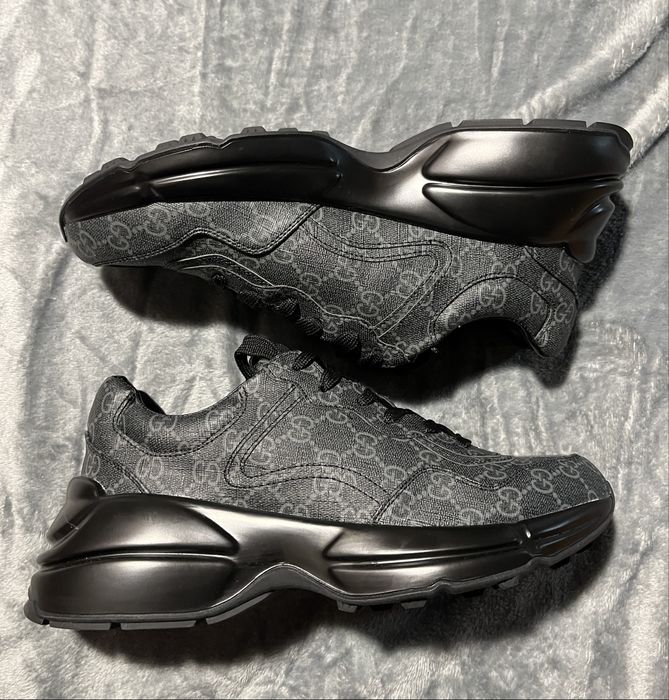 Adidasi Gucci Rhyton