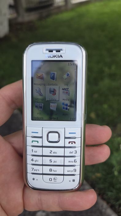 Nokia 6233 Telefon cu Butoane + Accesori