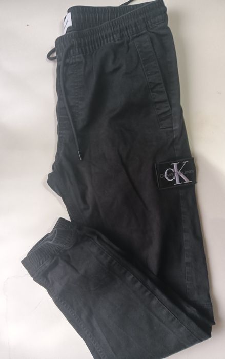 Панталон Calvin Klein M