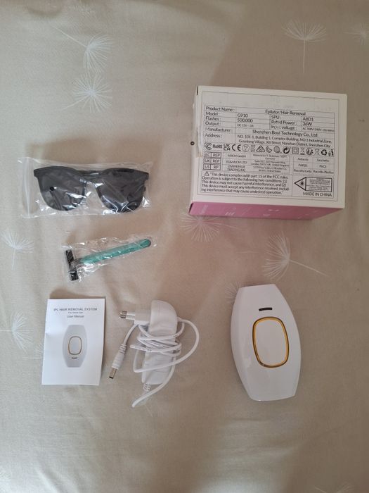 Epilator Model G910 IPL, 500.000 de flash-uri, Ecran LCD, 5 nivele, Alb