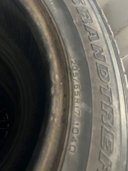 Комплект зимней резины 235/65/17