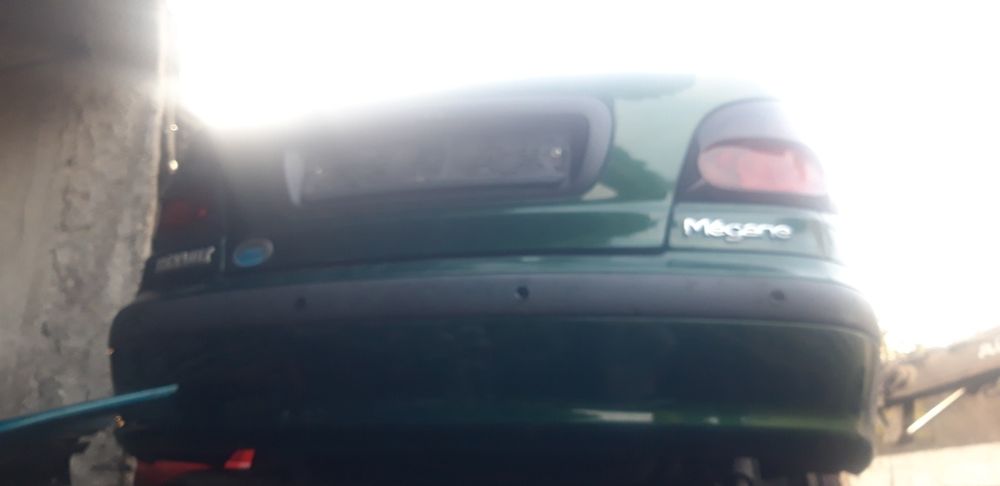 Рено Megane 1,6 1997 хичбек/седан