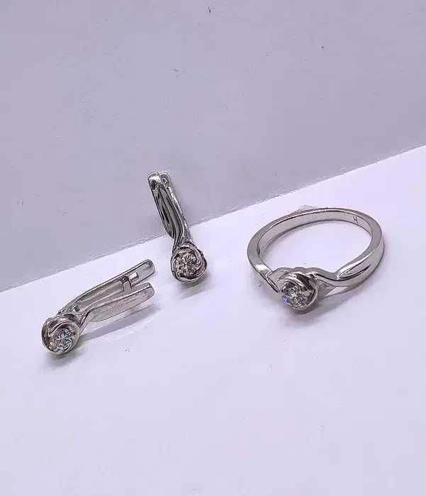Серьги и кольцо белое золото