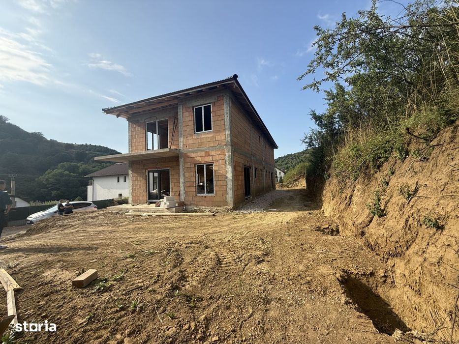 Duplex Semifinisat -SU 125 mp | ST 300 mp | 4 camere - Tautiului | Flo