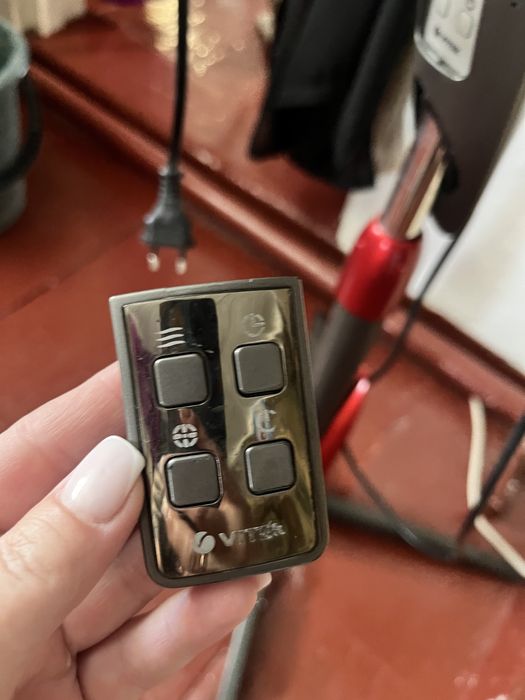 Вентилятор Vitek с пультом