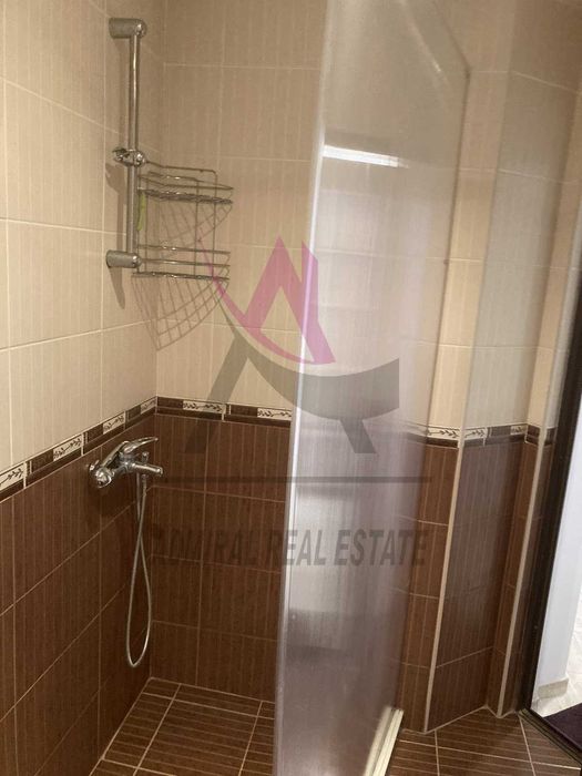Двустаен-Базар левски!