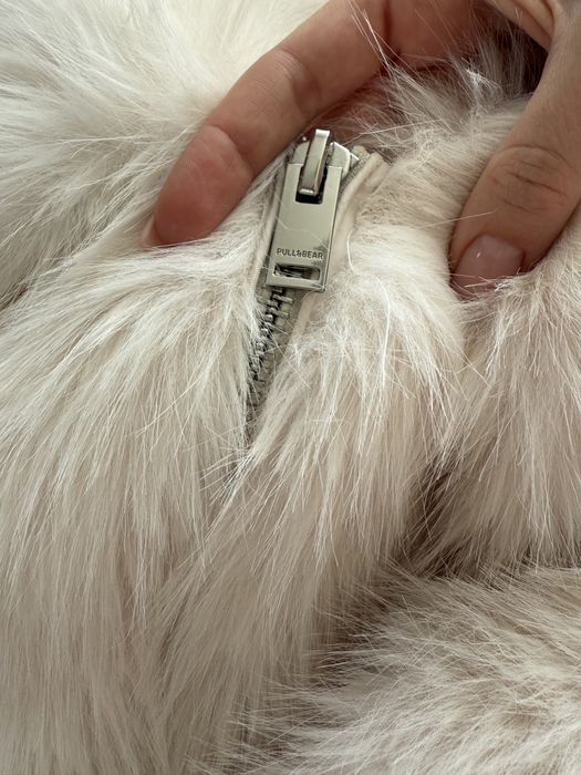 Бяло яке с косъм Pull&Bear
