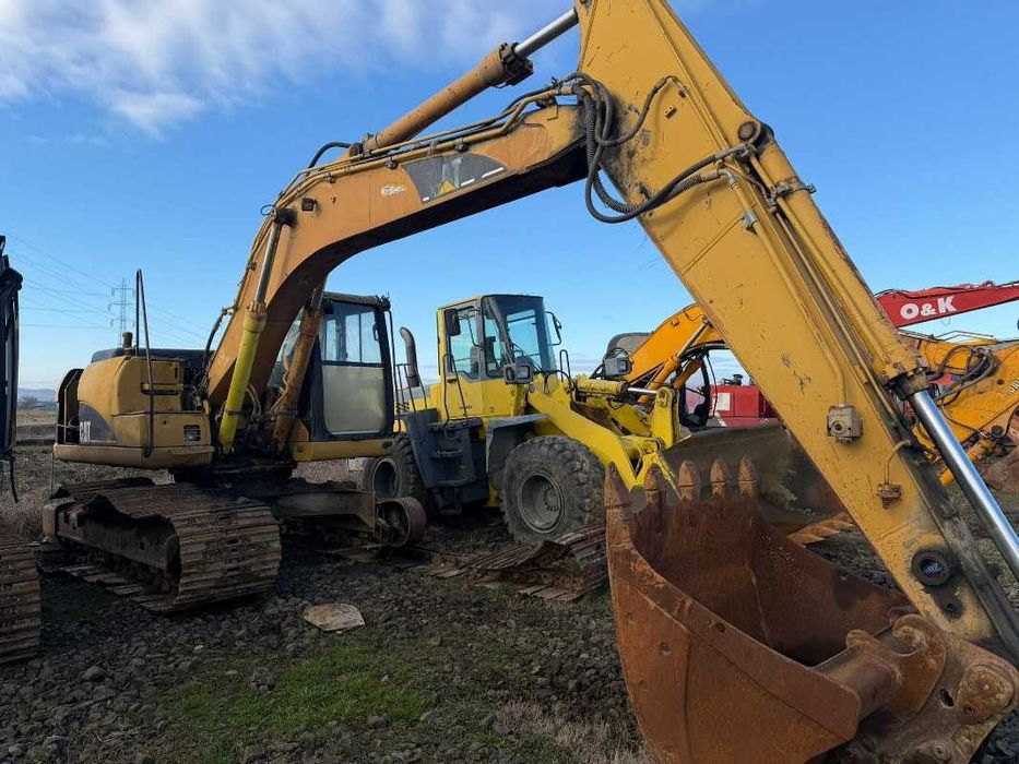 Brat excavator Caterpillar 318 CL