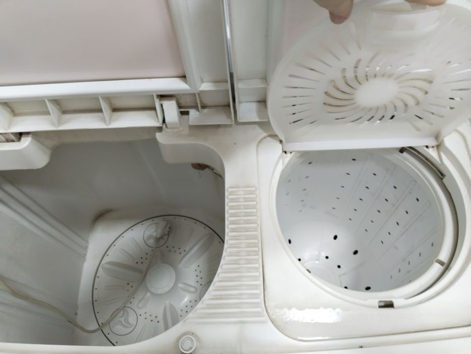 Стиральная машинка отличная использовали чуть меньше года