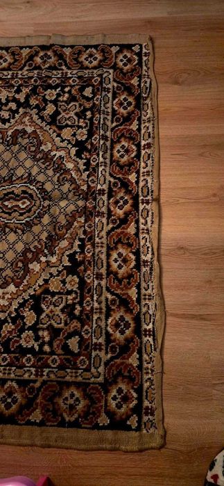 Персийски килим по модел Короната 245/155