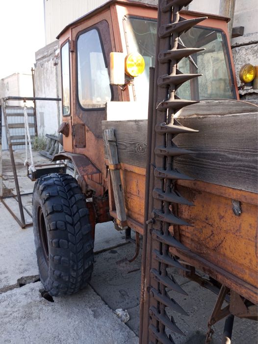 продается трактор Т16 хтс