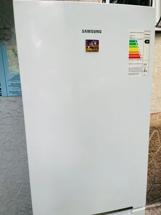 Холодильник samsung