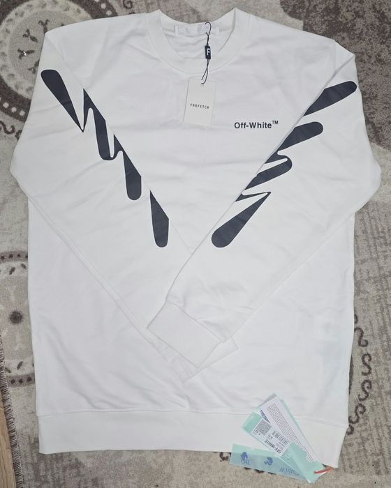 ССуйтшърт Off-White закупен от Farfetch