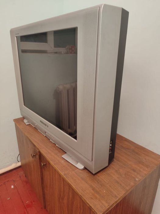 Продам телевизор самсунг