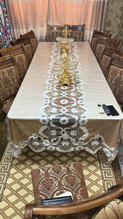 Стол стул сотилади