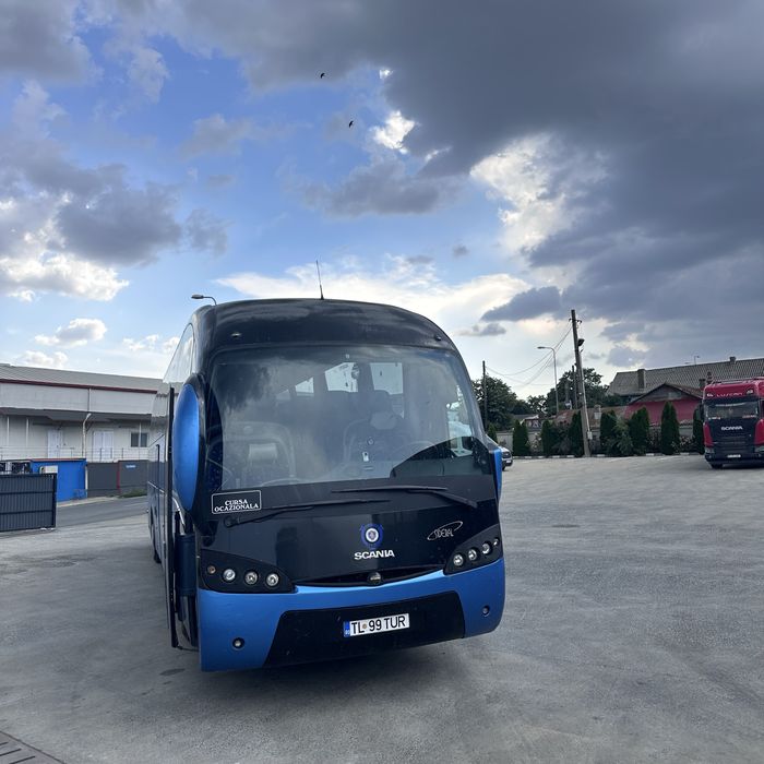 Inchirieri microbuze autocare