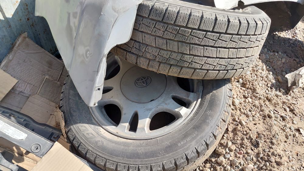 Титановые диски с покрышкои