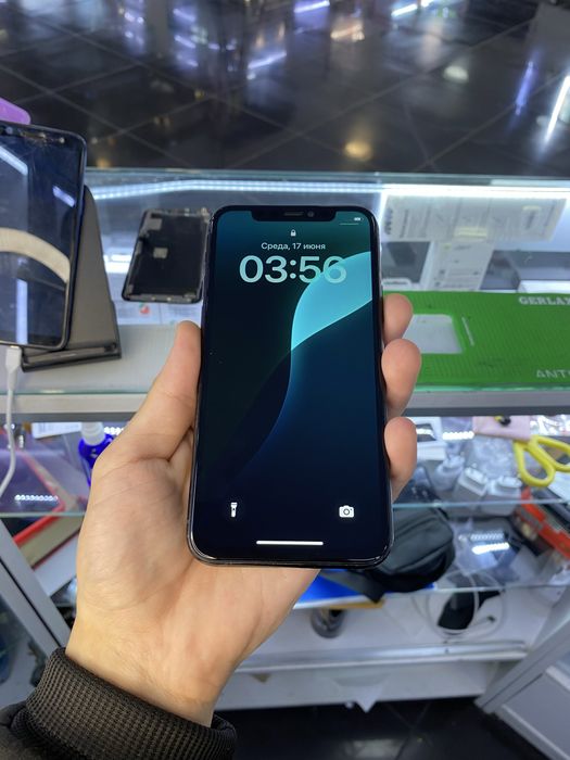 Продам айфон 11pro