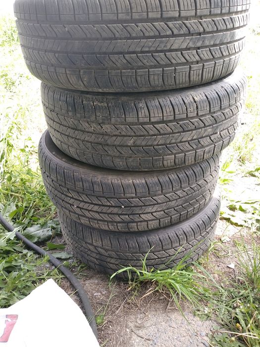 Продам шины в отличном состоянии