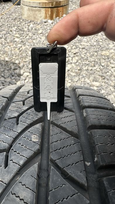 225/40/18 Fallen 2 бр