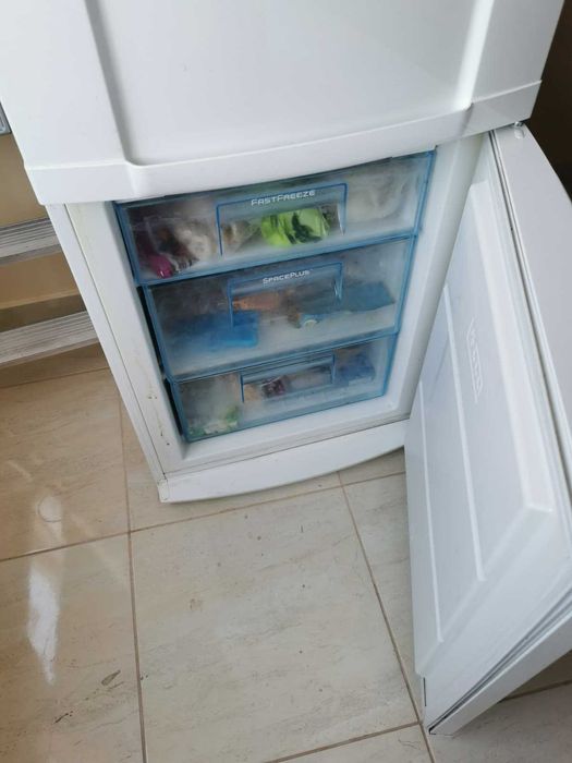 ELECTROLUX Frigider in stare foarte buna
