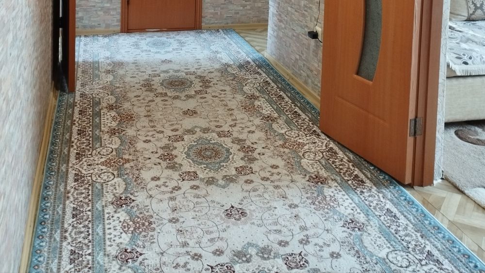 Продаю ковёр-дорожка