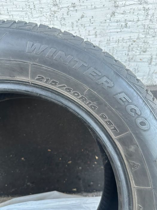 Продам шины  215/60/R16