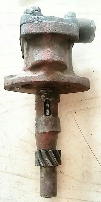 Газ-52 масляный насос новый