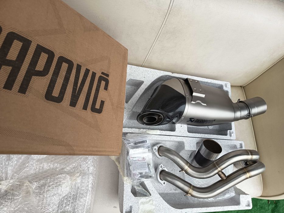 Akrapovic Акрапович ауспуси НОВИ  оригинални