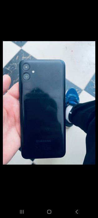 Самсунг А04е бар