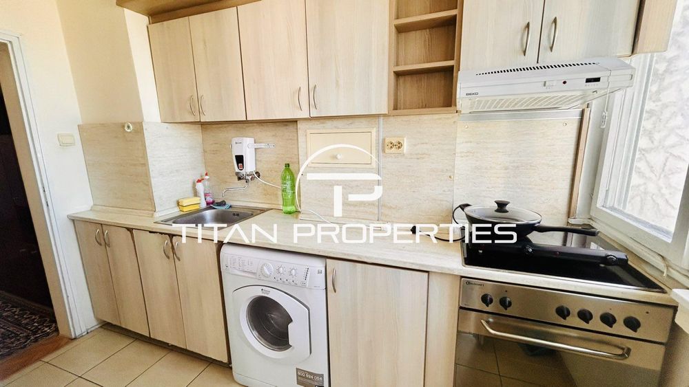 Дава се под наем Тристаен апартамент в Бургас, Лазур - 95 кв.м за 428.91 € - Снимка #3