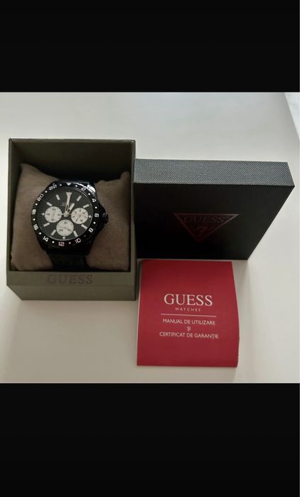 Ceas barbatesc Guess