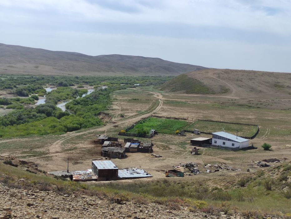 Ауыл шаруашылығы сатылады