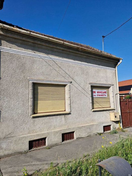 Teren intravilan 1008 mp in Parneava + constructii