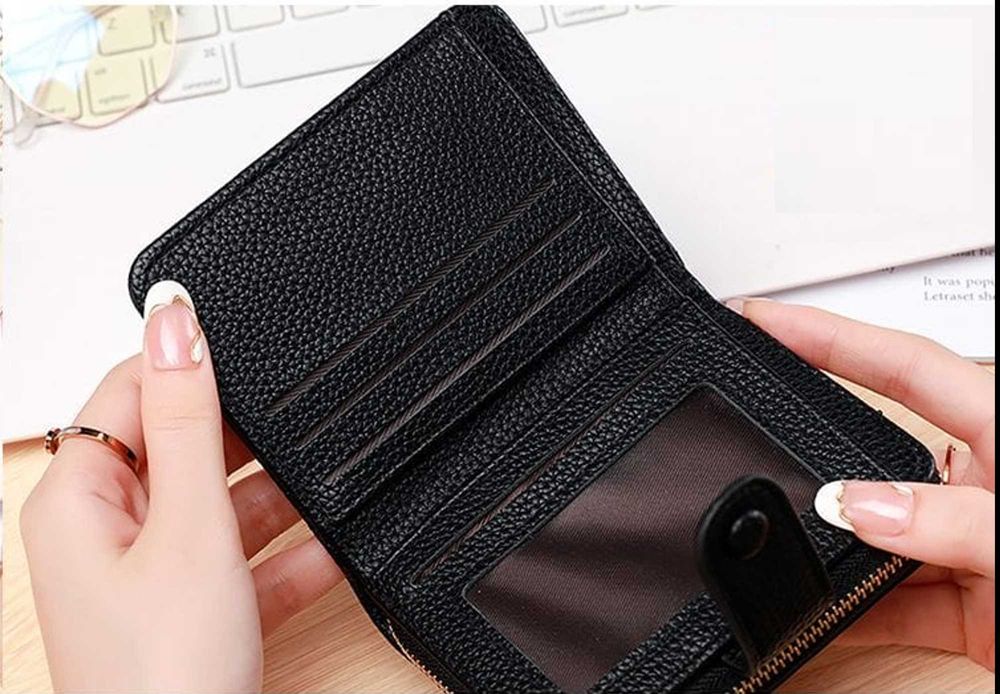 Кошелек вместительный