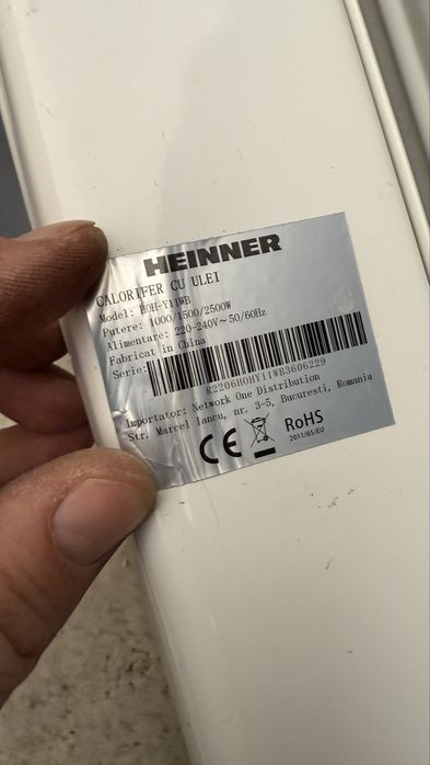 Radiator electric cu ulei marca Heinner