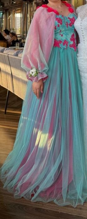 Продам вечернее платье