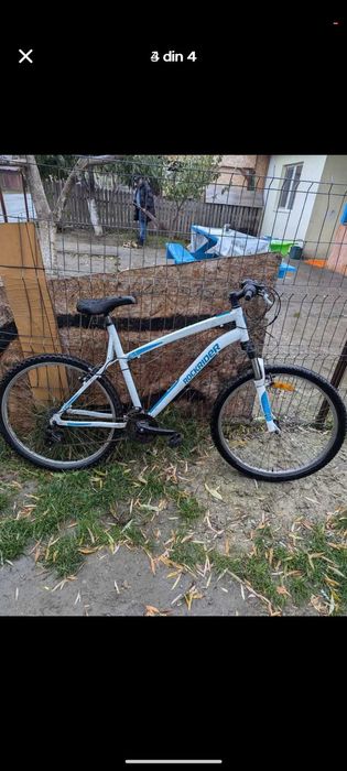 Vând 2 biciclete pret pe ambele Trek și rockrider