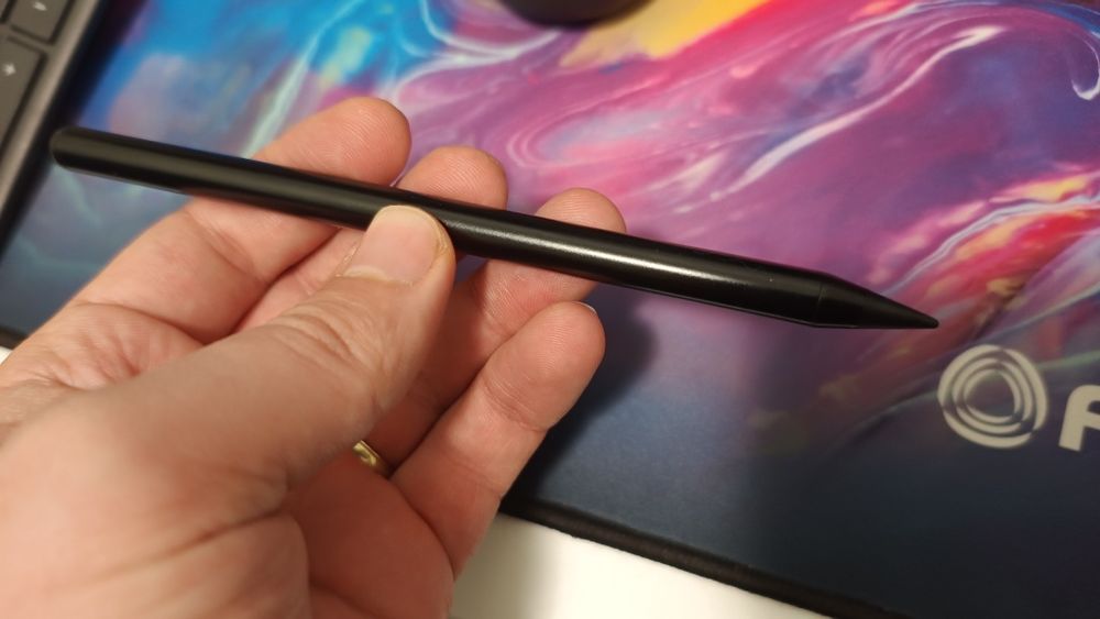 Vând Stylus iPad Pen in stare excelenta