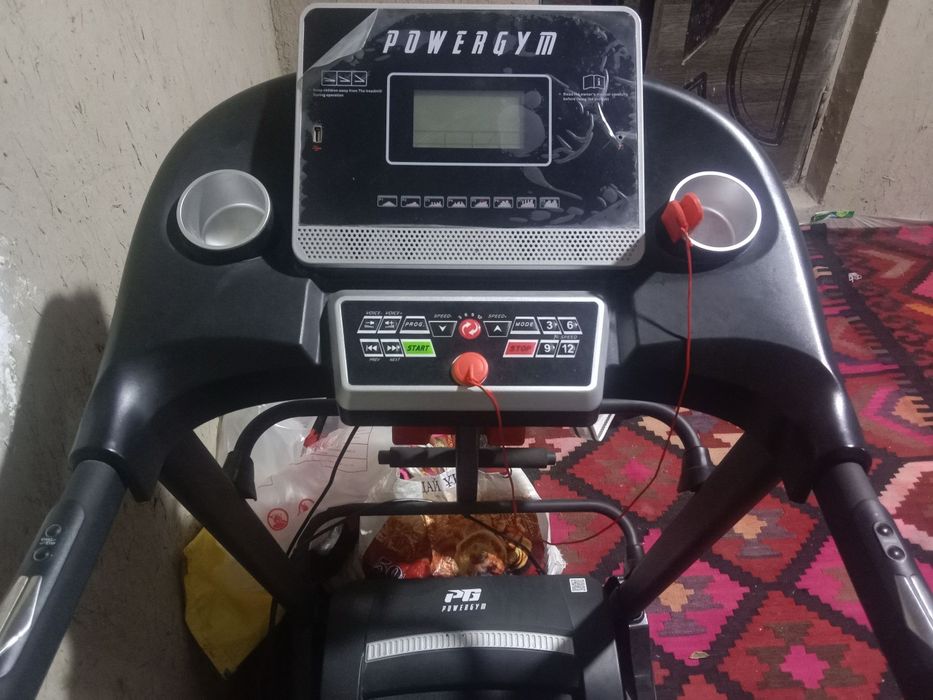 беговая дарожка.