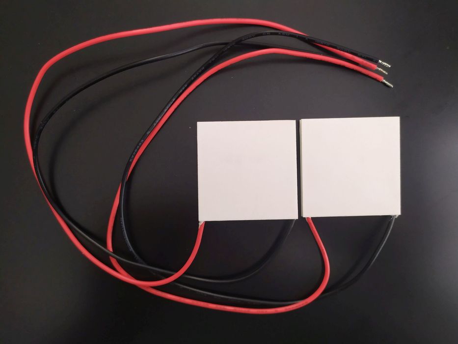 Елемент на Пелтие TEC1-12715 мощен охладител хл. чанта, диспенсър, CPU